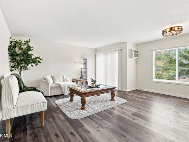 Condo for sale in Glendale, California