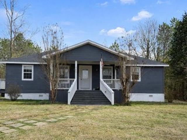 House for sale in Mantachie, Mississippi