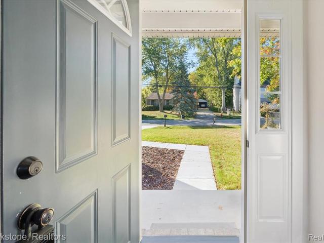 House for sale in Troy, Michigan