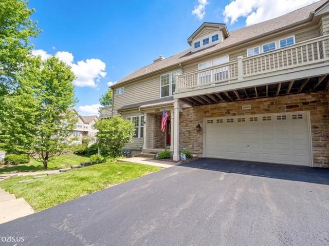 Condo for sale in Wauconda, Illinois