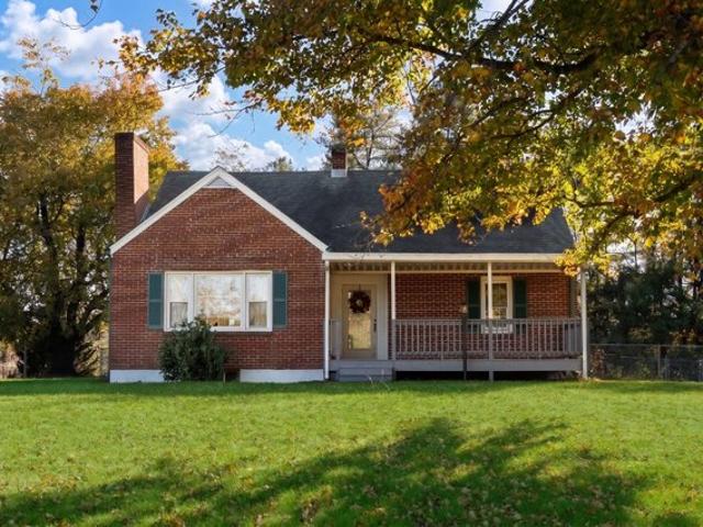 House for sale in Raphine, Rockbridge County