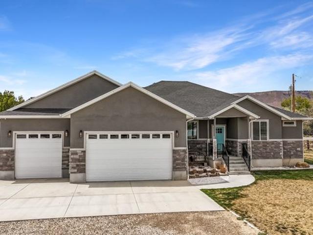 House for sale in Ferron, Utah