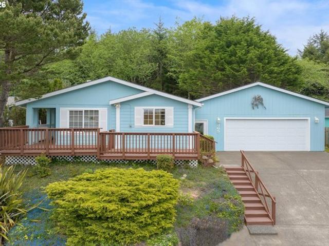 House for sale in Oregonia