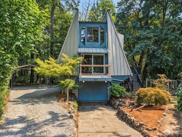 House for sale in Belfair, Washington