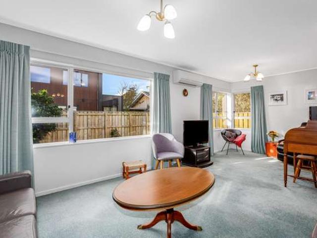 Apartment for sale in Matata, Wellington