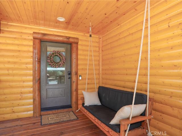 House for sale in Sugarloaf, California