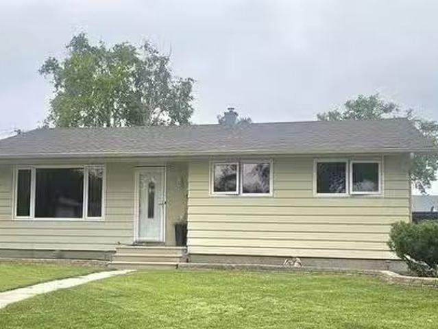 House for sale in East St. Paul, Manitoba