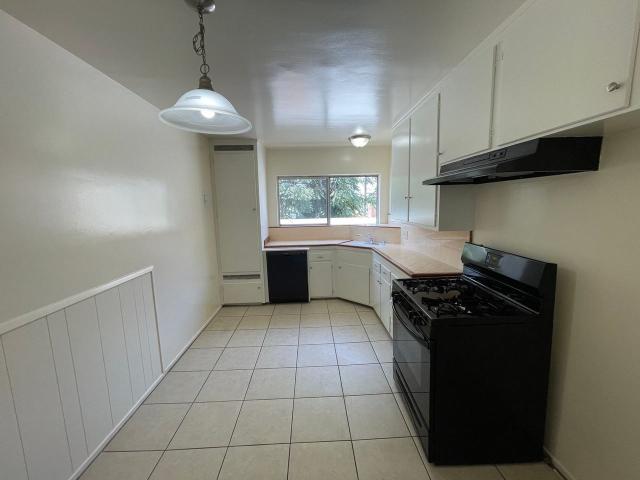 Apartment for rent in Glendale, California