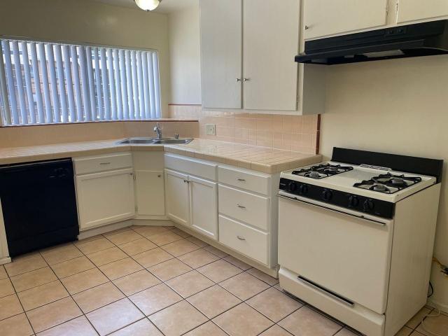 Apartment for rent in Glendale, California