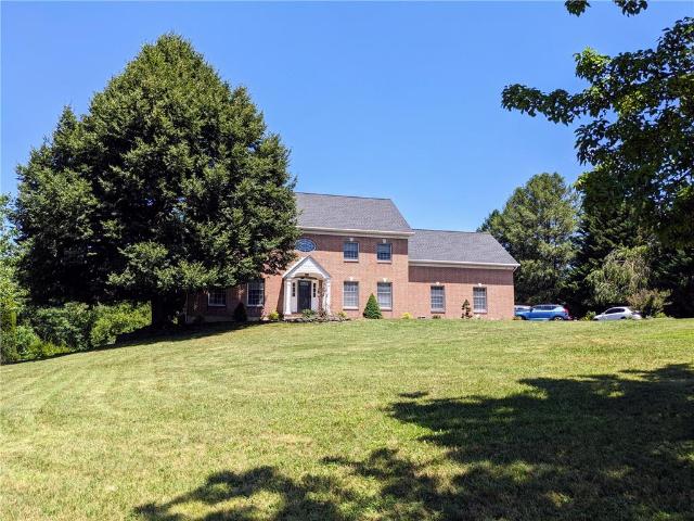 House for sale in Bushkill, Pennsylvania