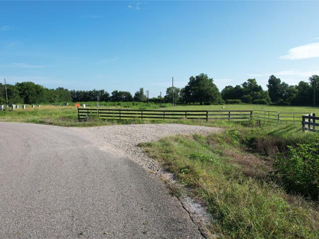 Land for sale in Simonton, Texas