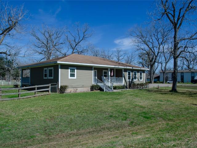 House for sale in Simonton, Texas