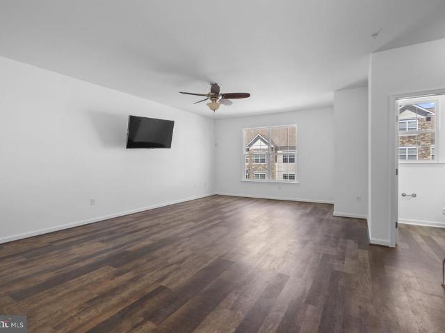 Townhouse for sale in North Beach, Maryland