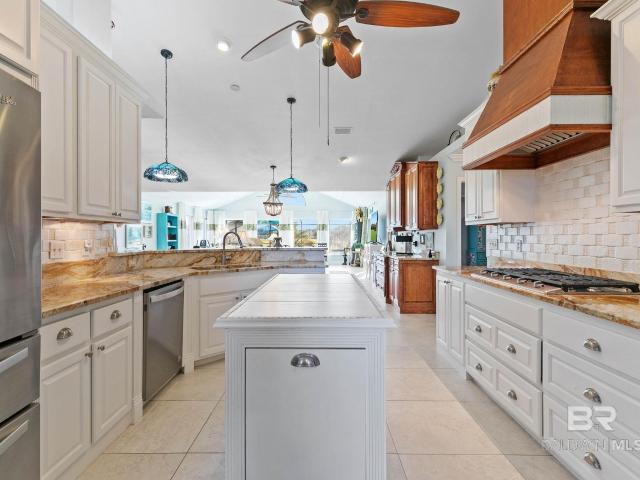 House for sale in Gulf Shores, Alabama