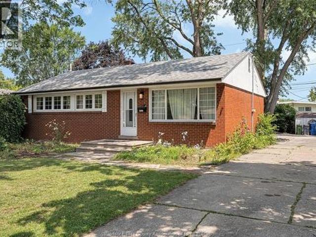 House for sale in Maidstone, Ontario