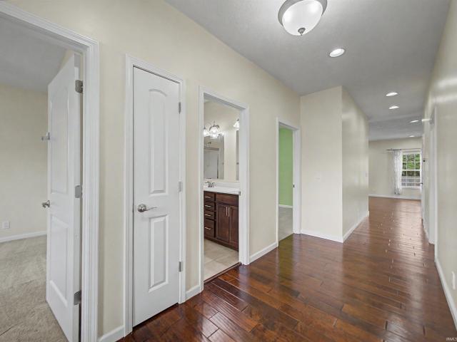 House for sale in Newburgh, Indiana