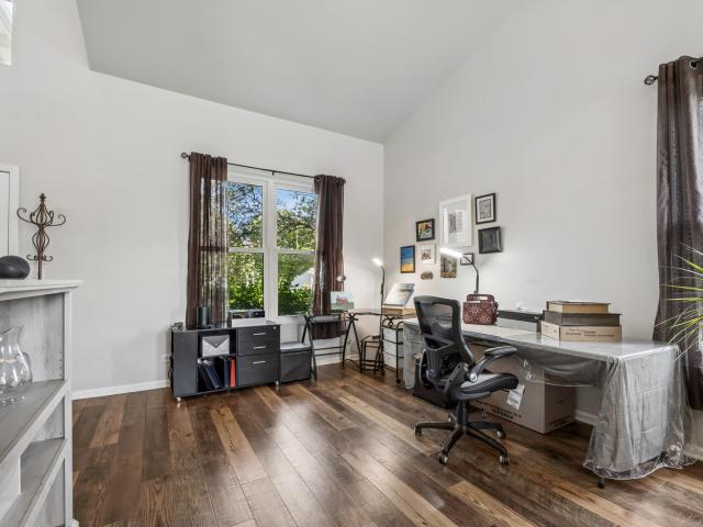 House for sale in Mchenry, Illinois