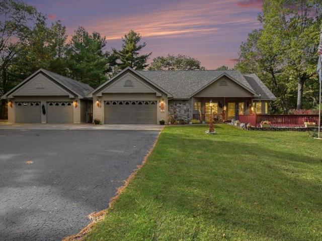 House for sale in Oscoda, Oscoda Township