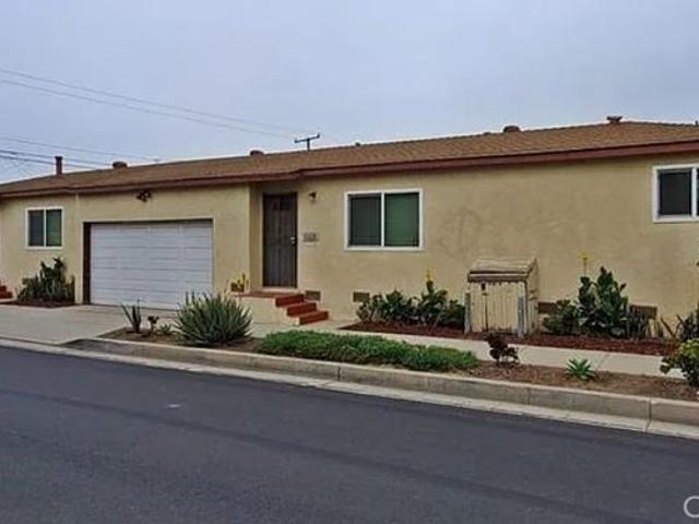 House for sale in Long Beach, California