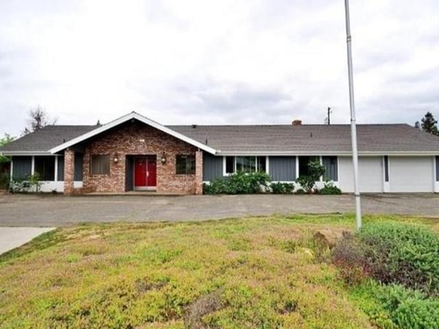 House for sale in Madera, Madera County