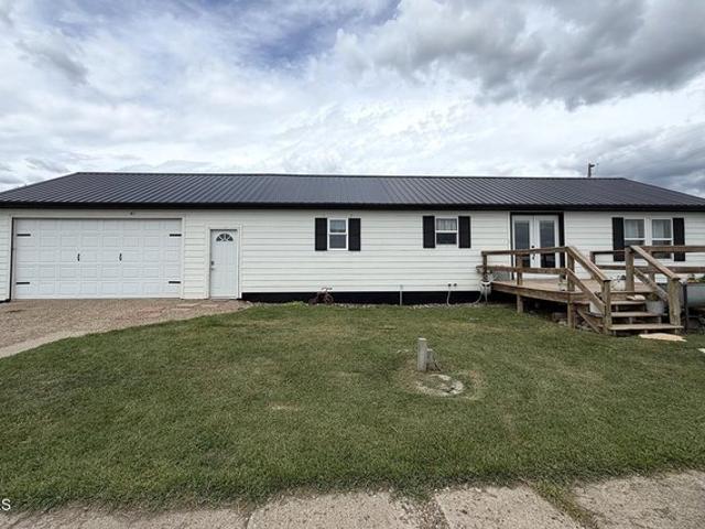 House for sale in Medina, North Dakota