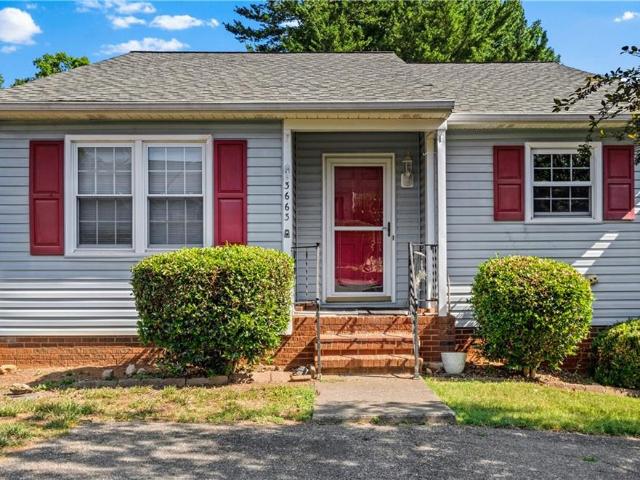 Townhouse for sale in Pfafftown, North Carolina