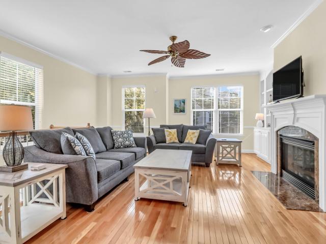 Townhouse for sale in Mount Pleasant