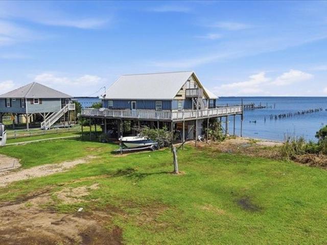 House for sale in Jefferson, Texas