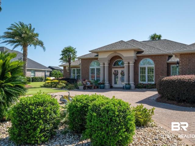 House for sale in Gulf Shores, Alabama