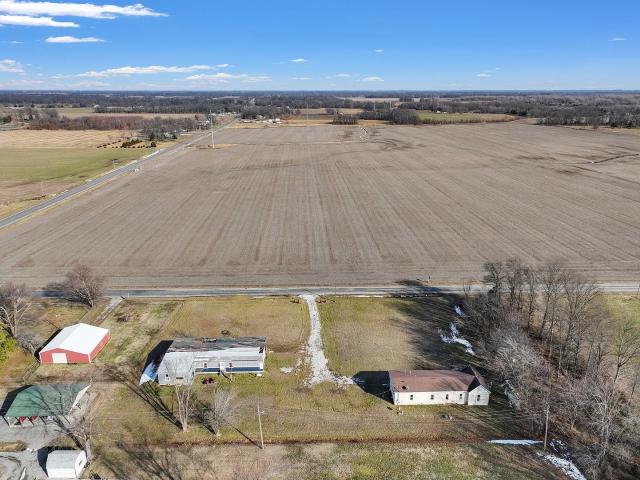 House for sale in Perry, Illinois