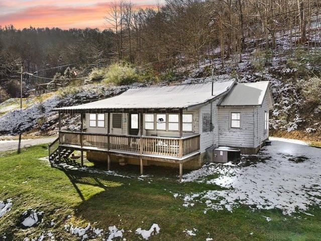 House for sale in Leburn, Kentucky