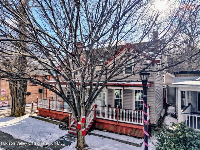 House for sale in Acra, New York