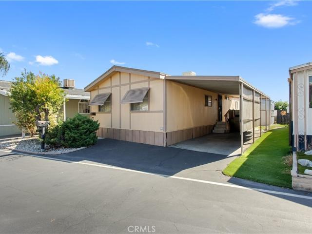House for sale in Pomona Islander Mobile Home Park, Pomona