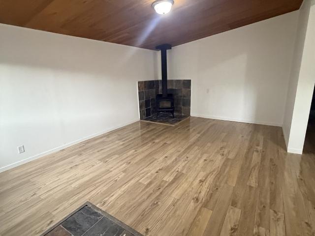 House for sale in Lane County, Oregon