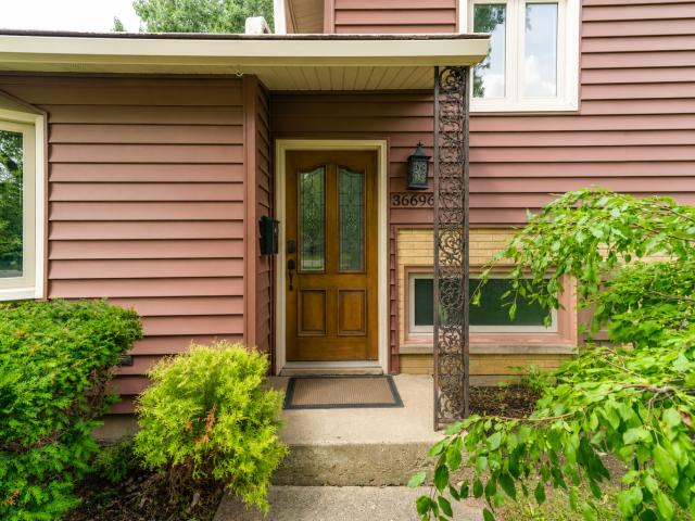 House for sale in Gurnee, Illinois