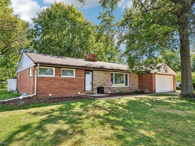 House for sale in Avon, Lorain County