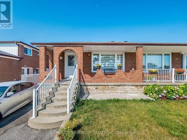House for sale in Mississauga, Ontario