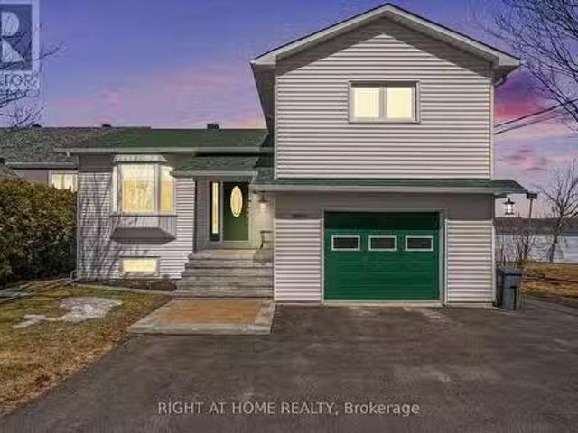 House for sale in Alfred And Plantagenet, Ontario