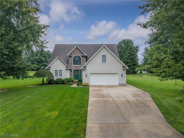 House for sale in Medina, Ohio