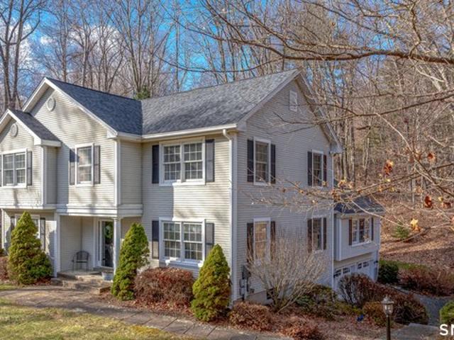 House for sale in Middlebury, Connecticut