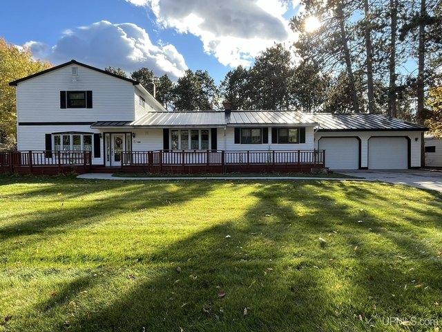 House for sale in Marquette, Marquette County