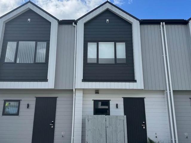 House for rent in Henderson, Henderson-Massey
