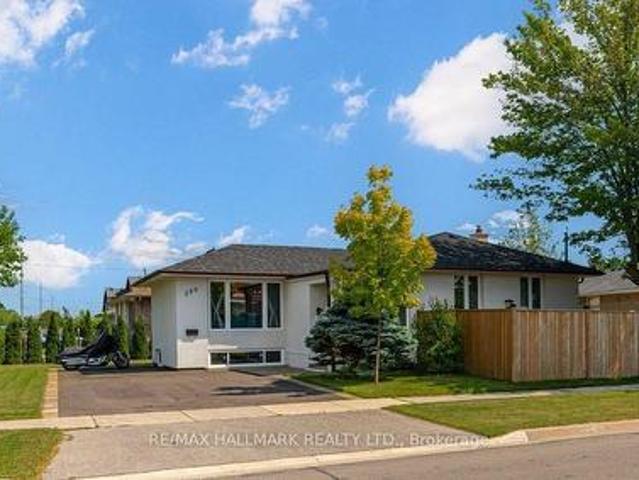 House for sale in Oakville, Ontario