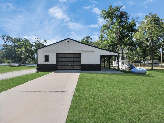 House for sale in Simonton, Texas