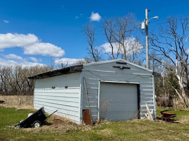 House for sale in Roseau, Minnesota