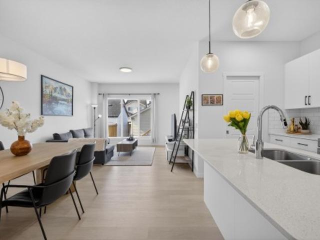 House for sale in Wedgewood, Alberta