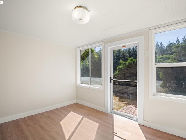 House for sale in Corbett, Multnomah County
