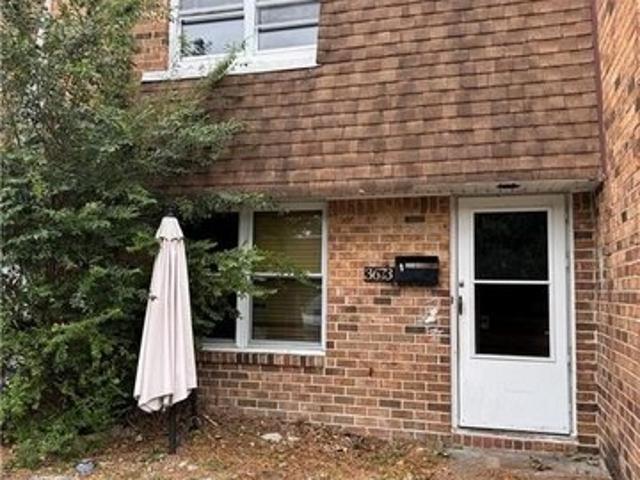Townhouse for sale in Pecan Gardens, Virginia Beach