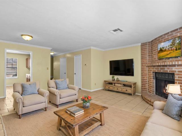 Townhouse for sale in Jefferson, Texas
