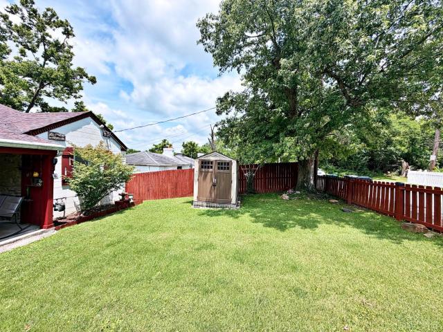 House for sale in Roselawn, Ohio